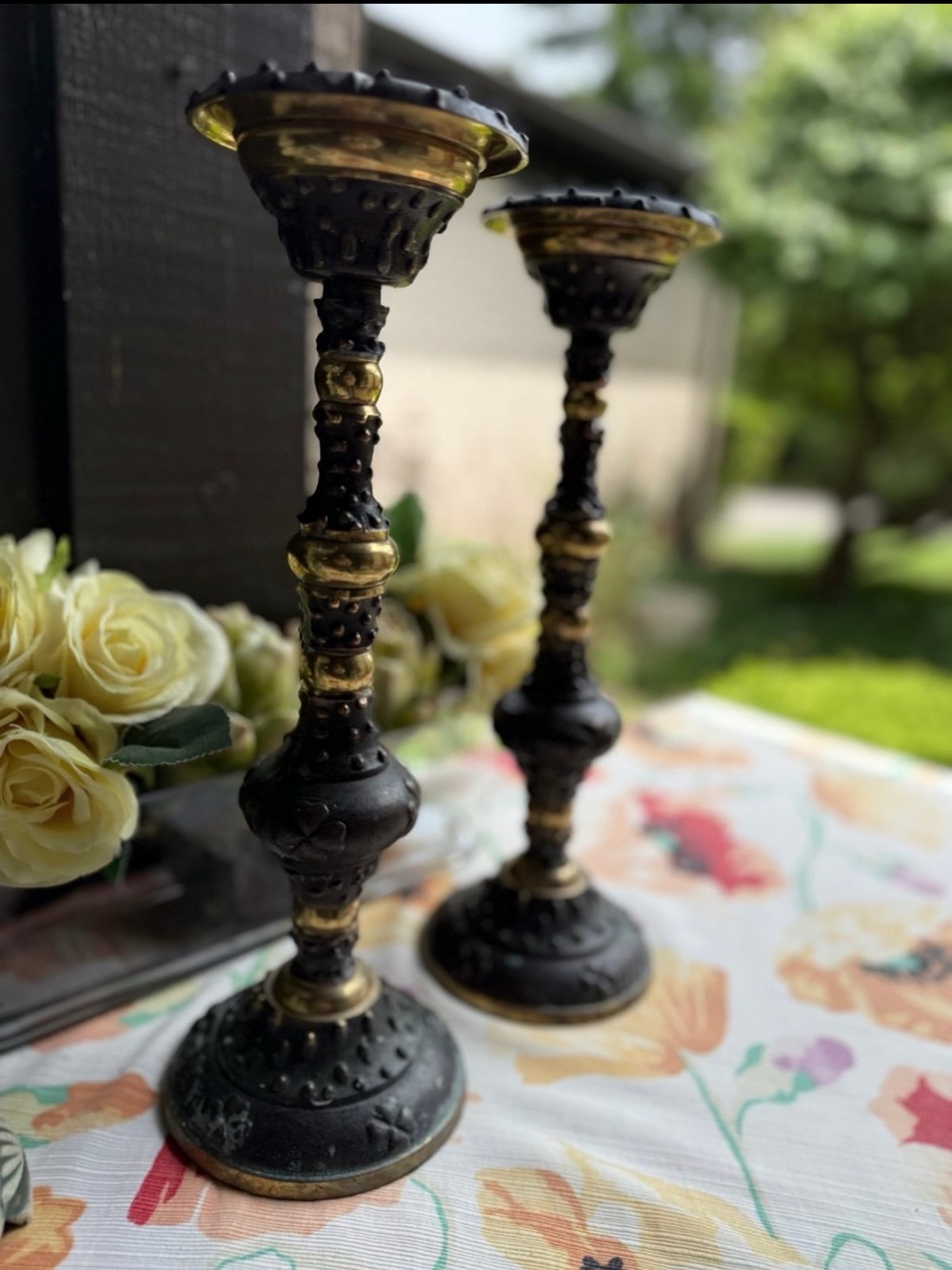 Vintage-Black and Gold bronze copper
Metal Candlestick Pair -Home Accents set2